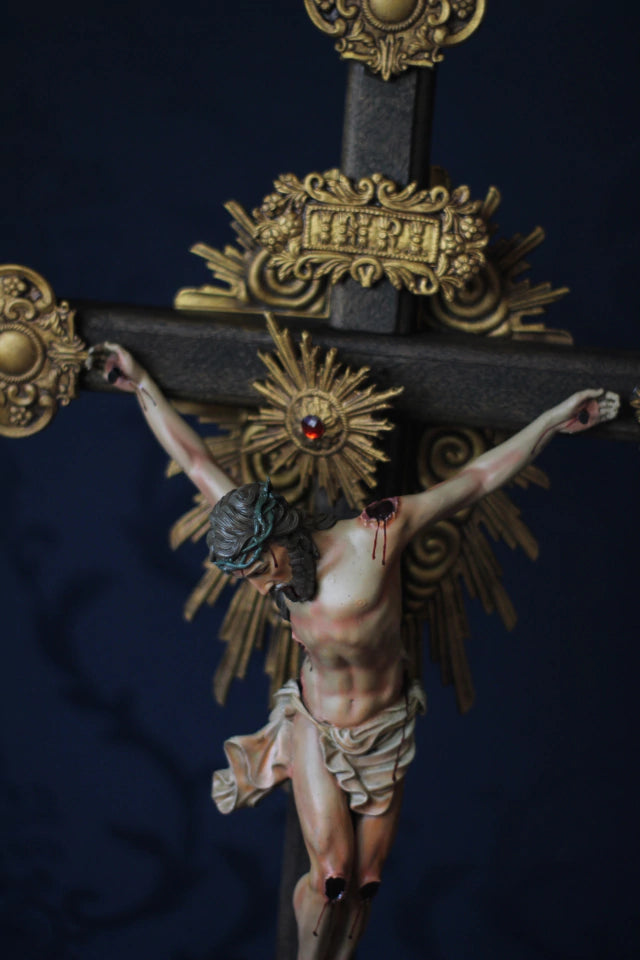 CRUCIFIXO BARROCO PETRUS RESPLENDOR MESA